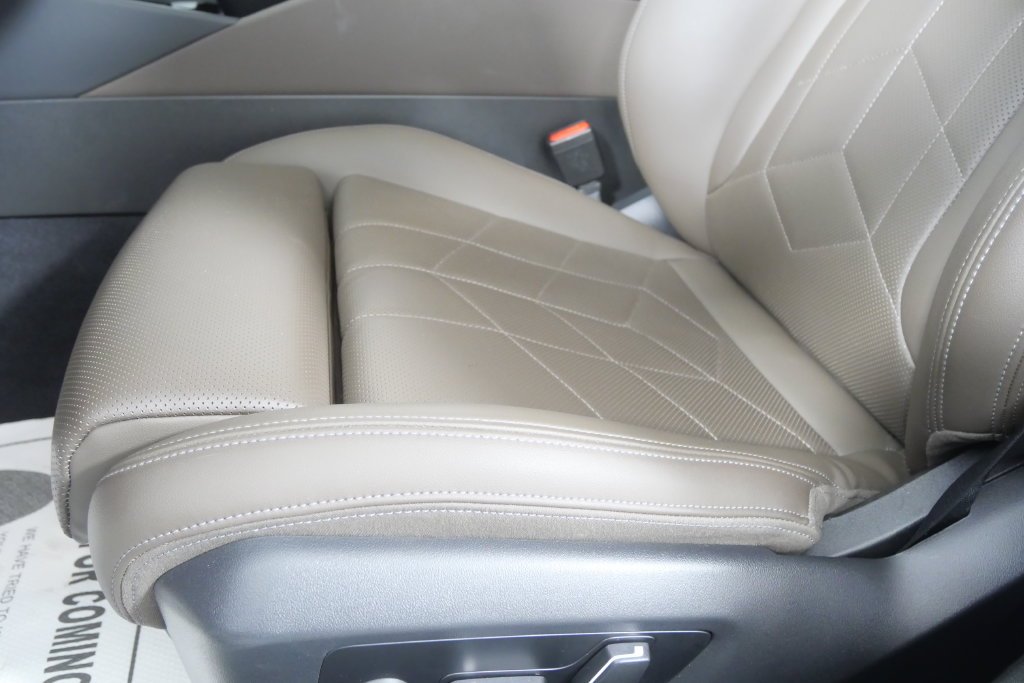 Certified Used 2024 White Metallic BMW eDrive40 image 10