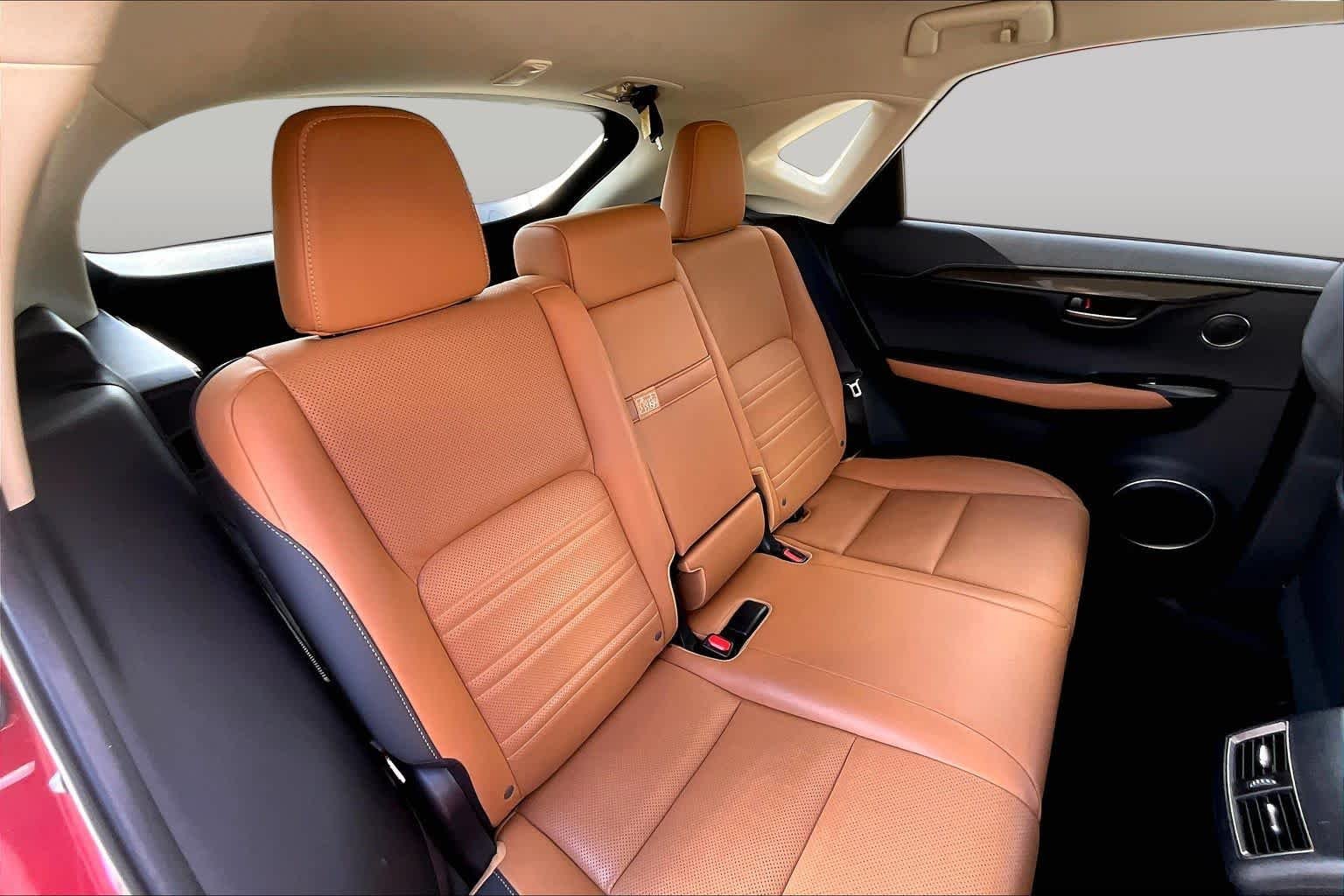 Used 2021 Matador Red Mica Lexus  image 20