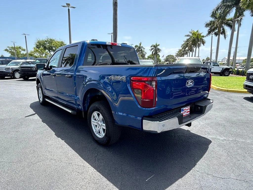 New 2025 Blue Ford XL image 6