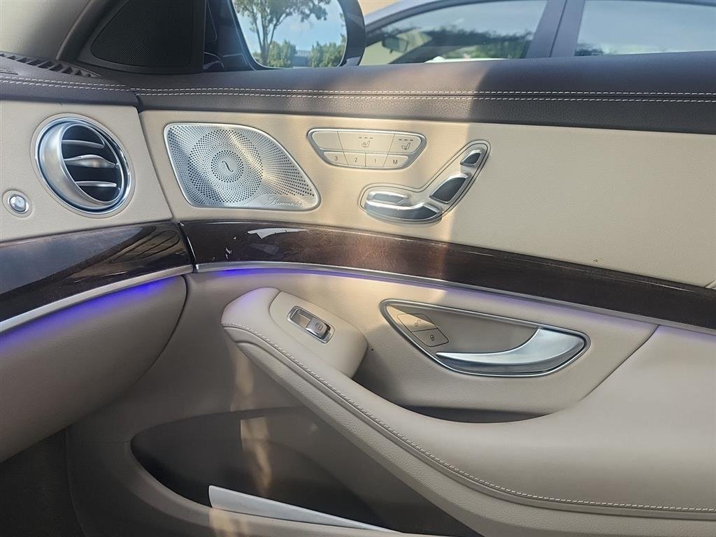 Used 2020 Selenite Grey Metallic Mercedes-Benz S 560 image 13