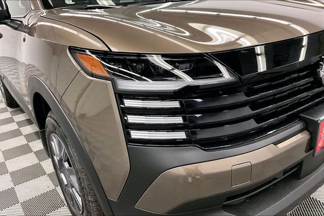 New 2027 Canyon Bronze Nissan S image 14