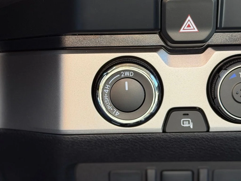 Used 2022 Black Toyota SR5 image 13