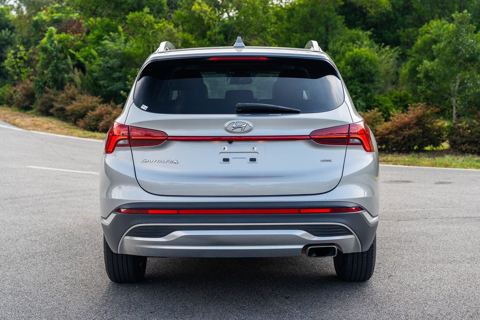 Used 2023 Silver Hyundai SEL image 6
