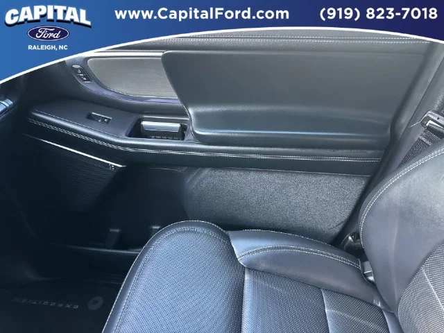 Used 2025 White Ford Platinum image 29
