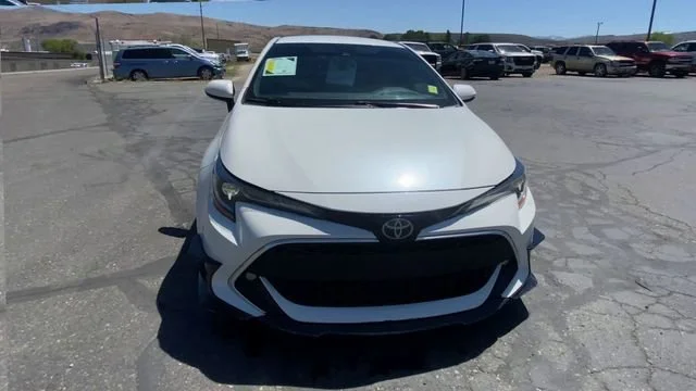 Used 2019 Blizzard Pearl Toyota SE image 3