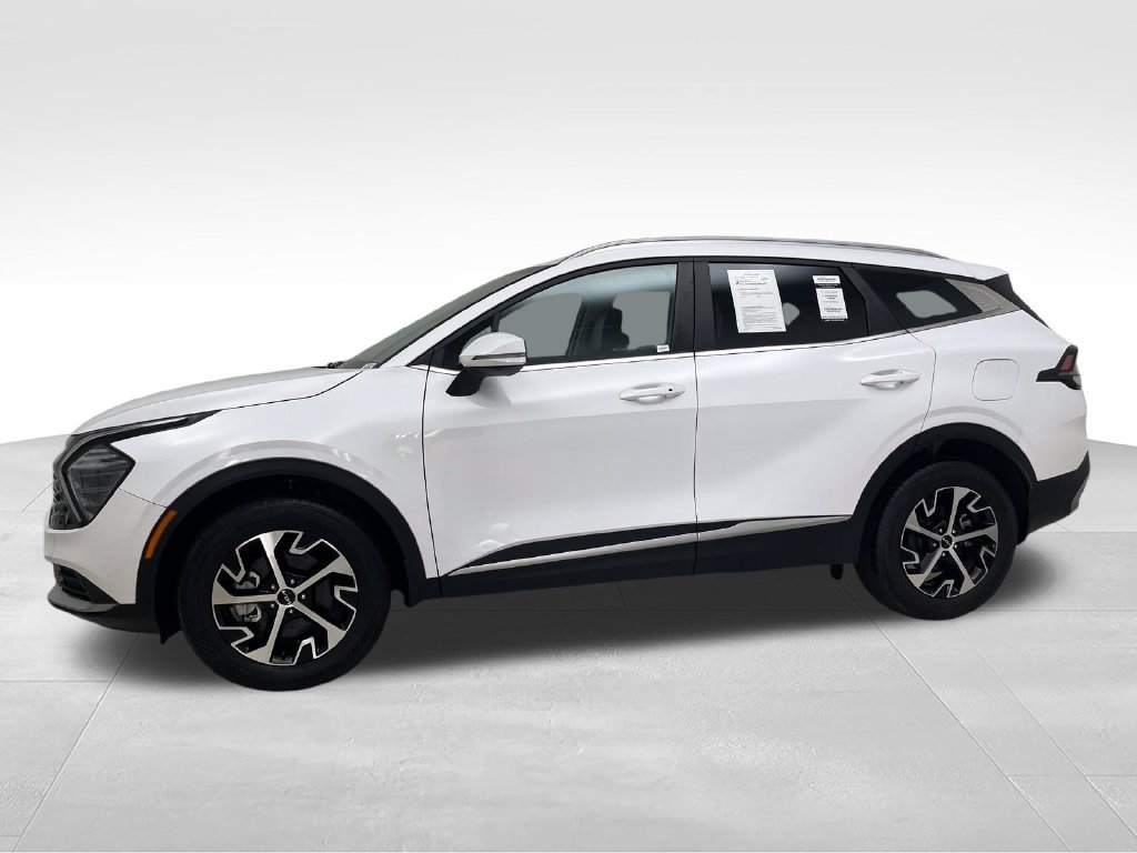 Used 2024 White Kia EX image 2