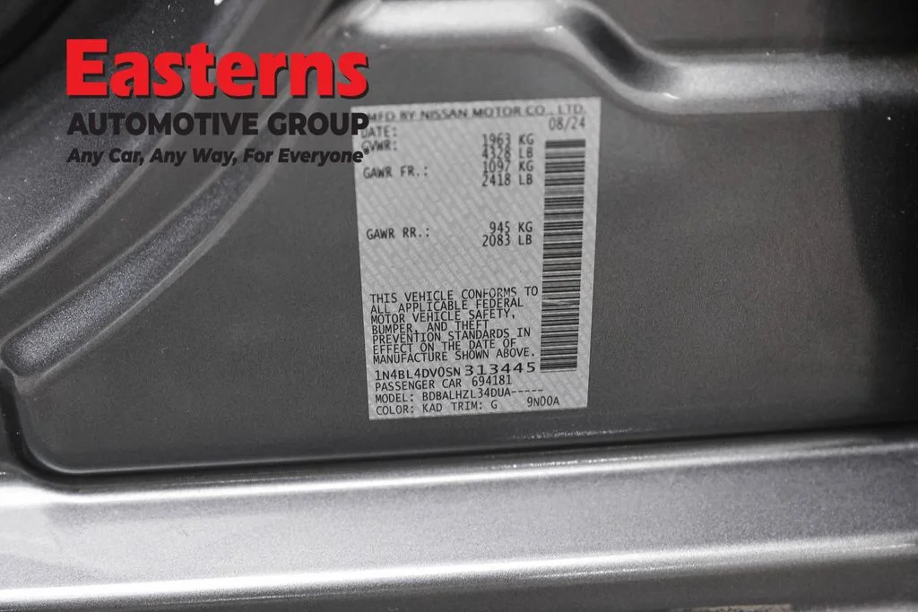Used 2025 Gray Nissan 2.5 SV image 35