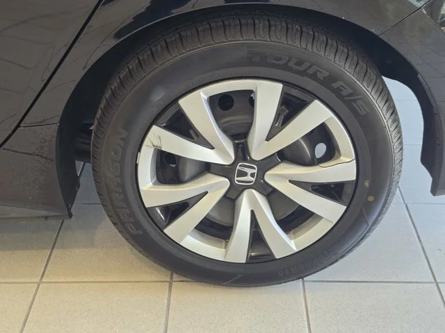 Used 2025 Black Honda LX image 27
