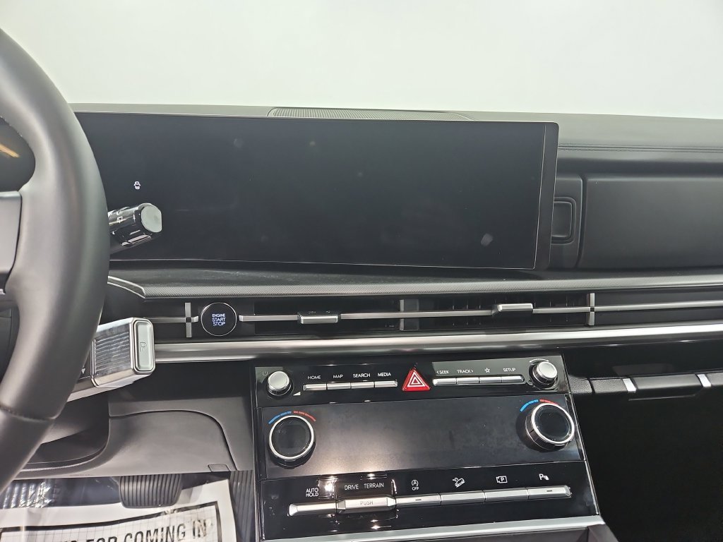 Used 2026 Silver Hyundai XRT image 19