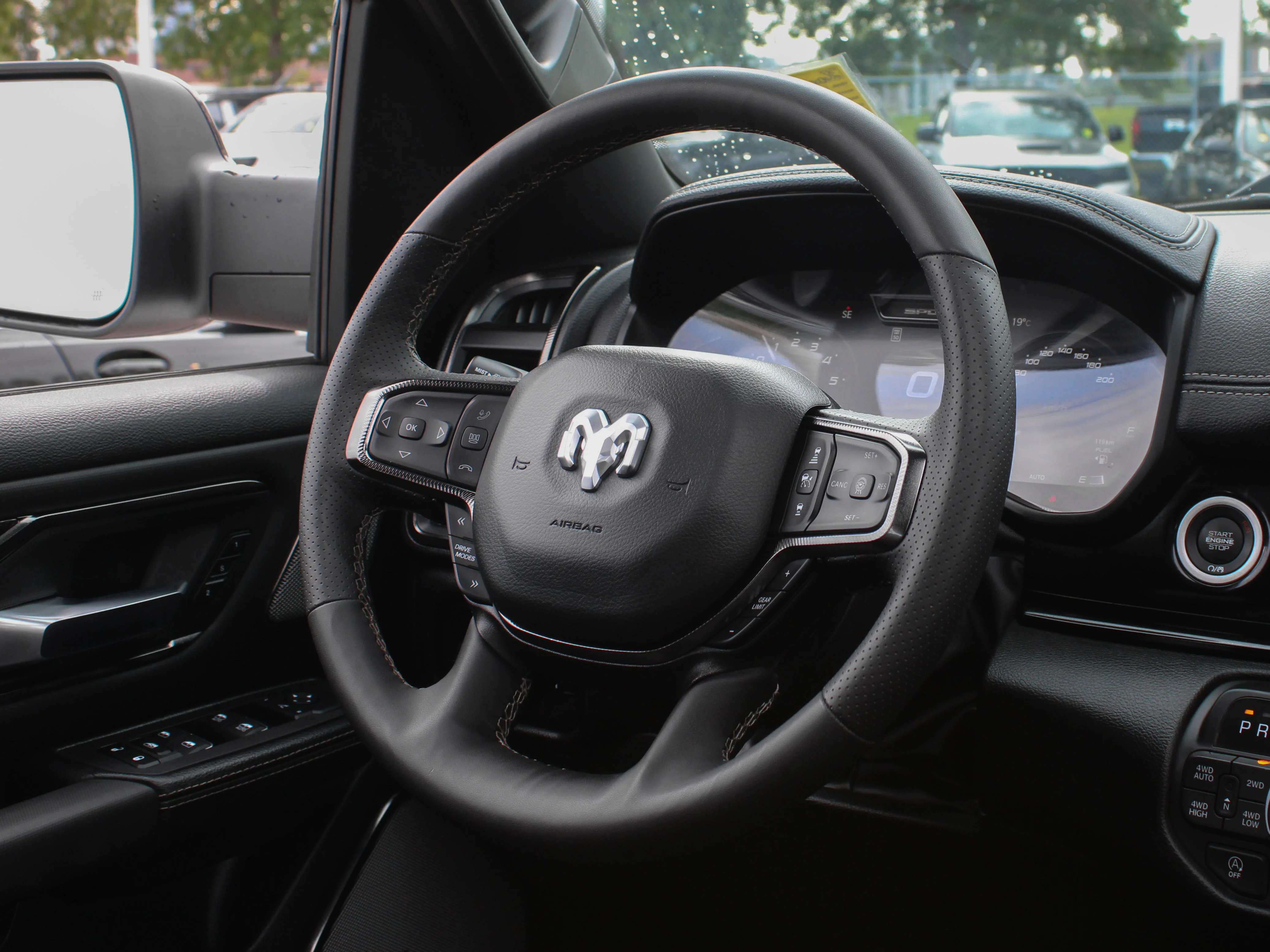 Used 2025 White RAM Sport* | Heated/Ventilated Front Seats | Heated Rear Seats | Panoramic Sunroof | image 5