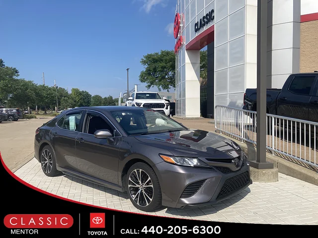 2019 Toyota Camry SE 4dr Sedan