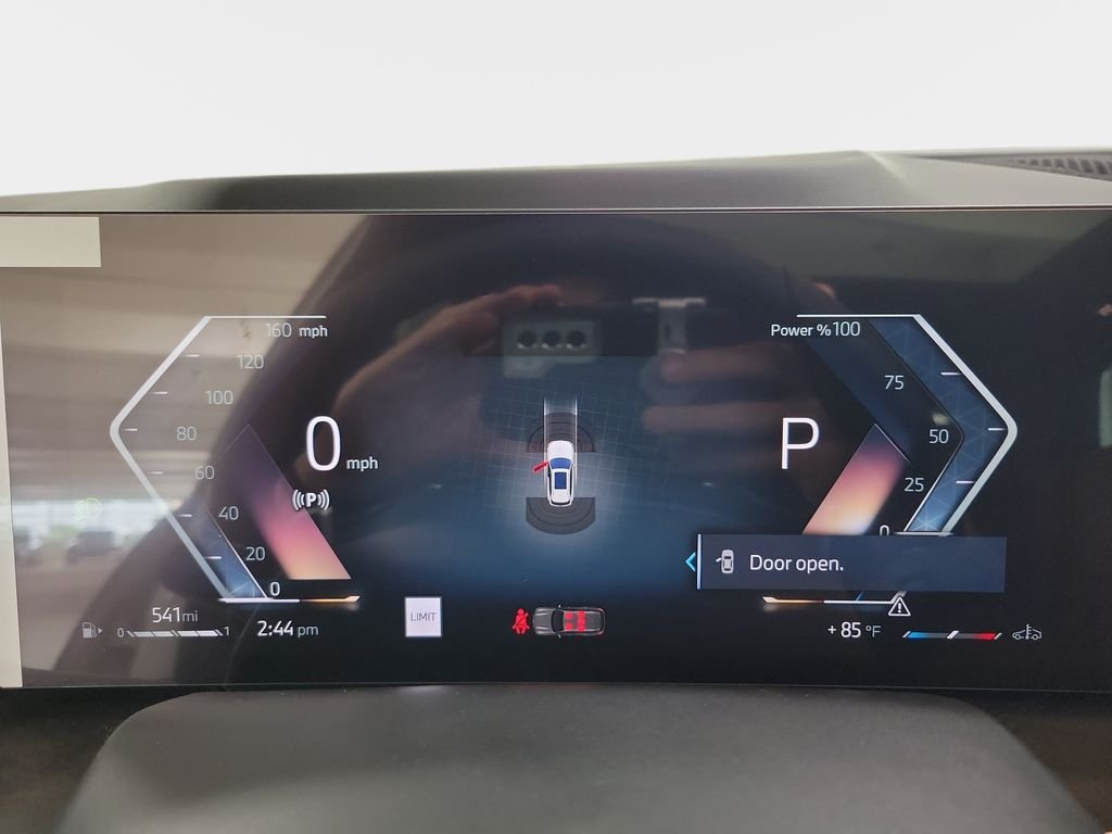 New 2026 Alpine White BMW sDrive40i image 14
