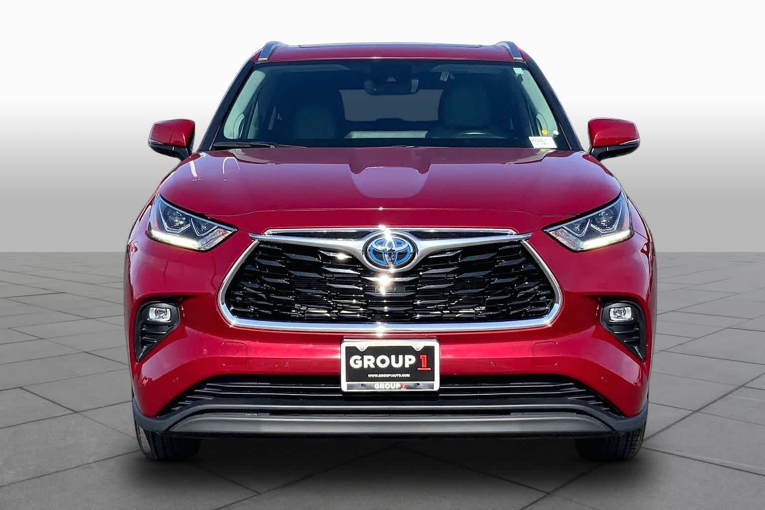 Used 2024 Ruby Flare Pearl Toyota Hybrid Limited image 4