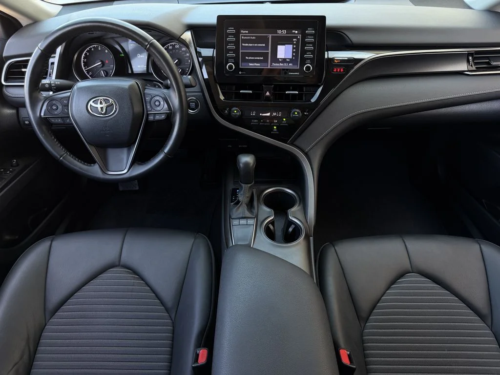 Used 2023 White Toyota SE image 11
