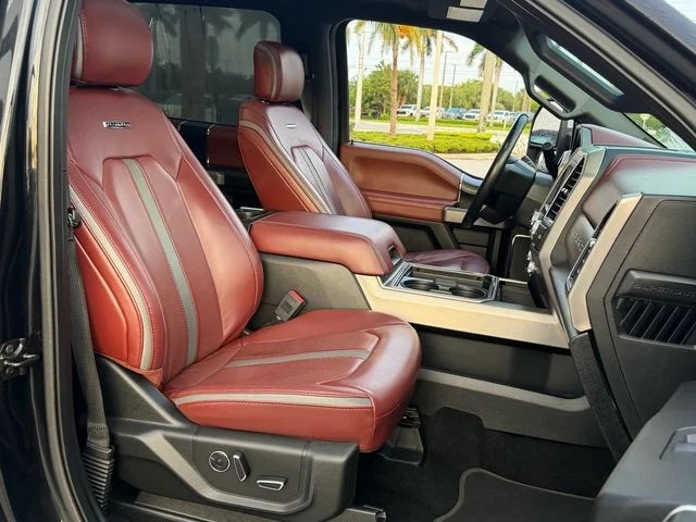2019 Ford F-250 Super Duty Platinum - Photo 14