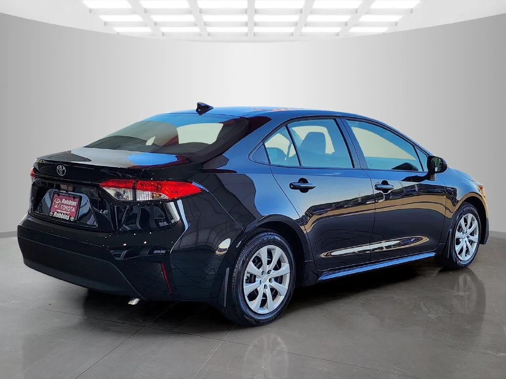 New 2027 Inked Toyota  LE image 3