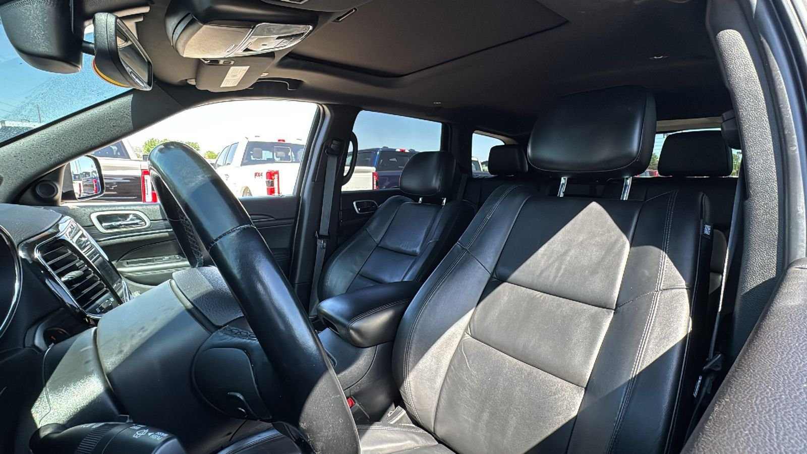 Used 2020 Black Jeep Limited image 19