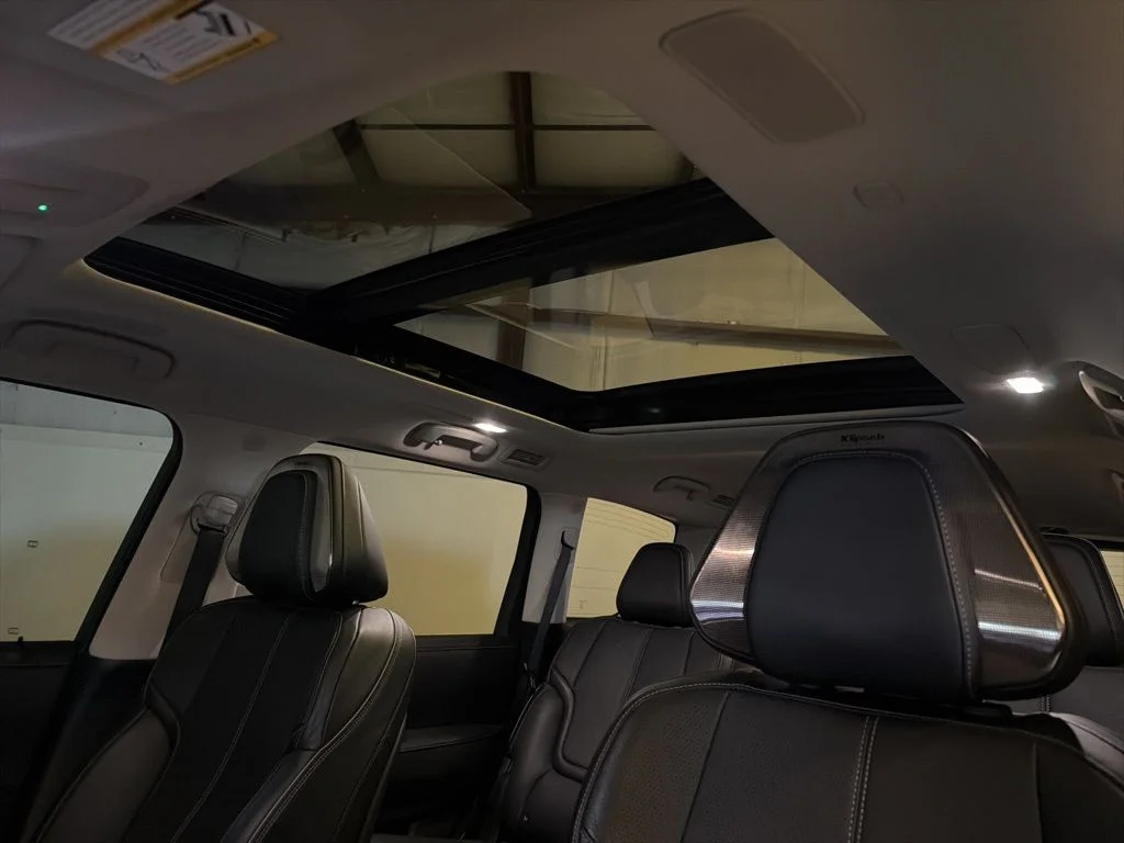 Used 2025 Blue INFINITI SENSORY image 22