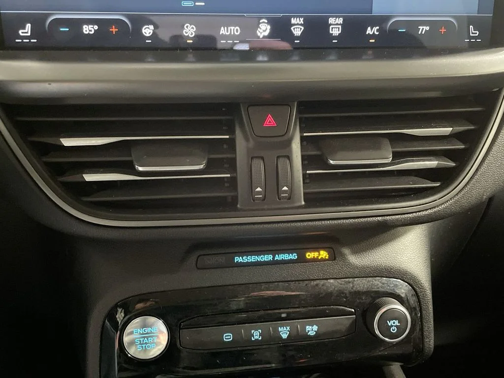 2023 Ford Escape PHEV - Photo 18