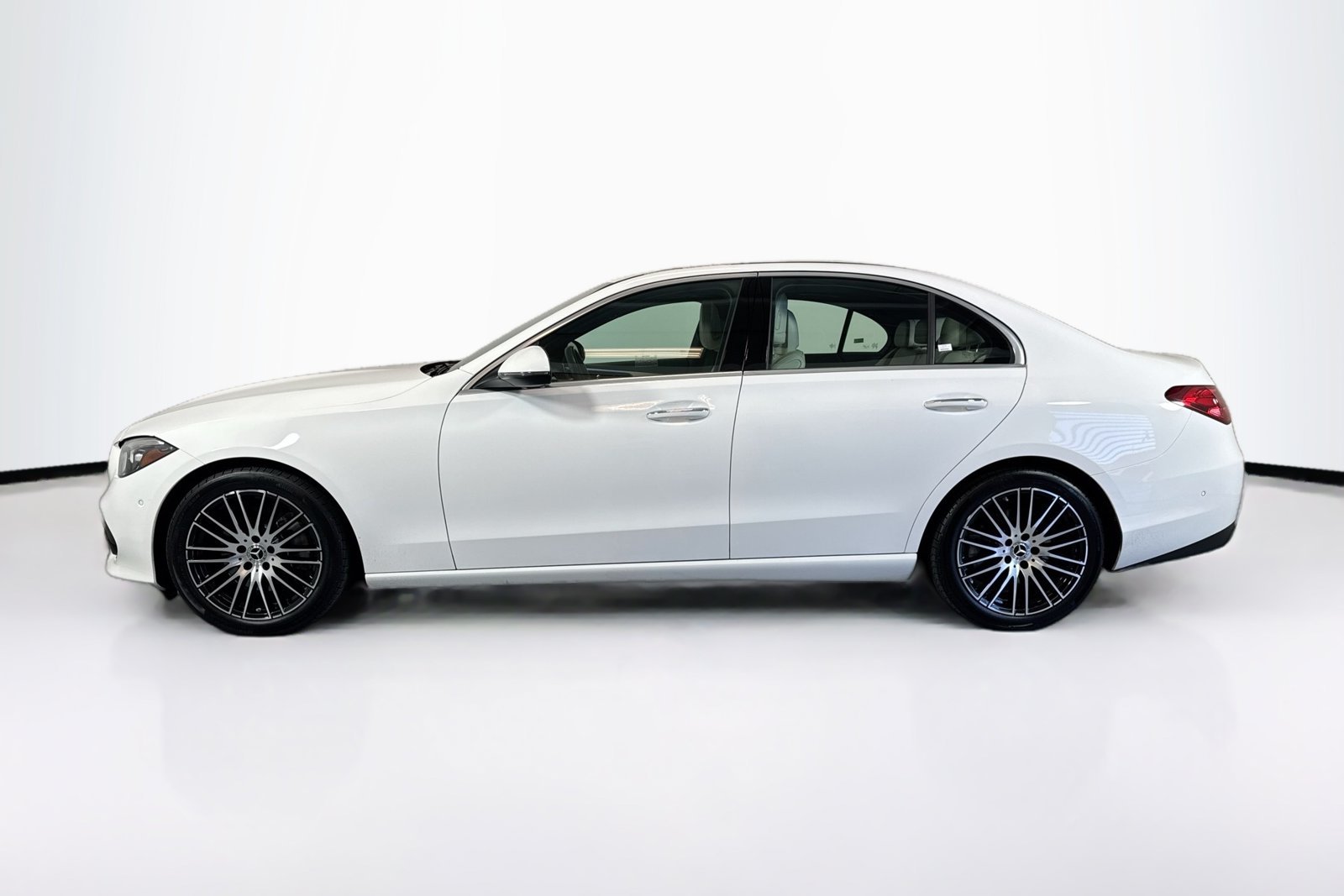 Used 2024 Polar White Mercedes-Benz C 300 image 8
