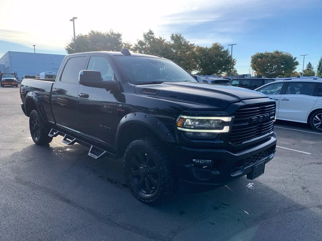 Used 2019 Diamond Black Crystal Pearlcoat Ram Big Horn image 5