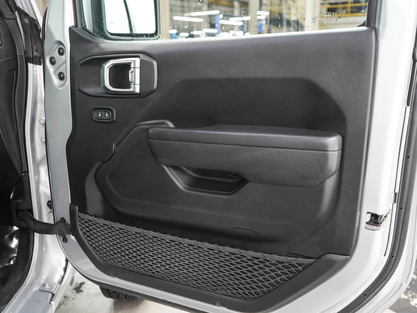 Used 2023 Silver Zynith Clearcoat Jeep Willys image 9