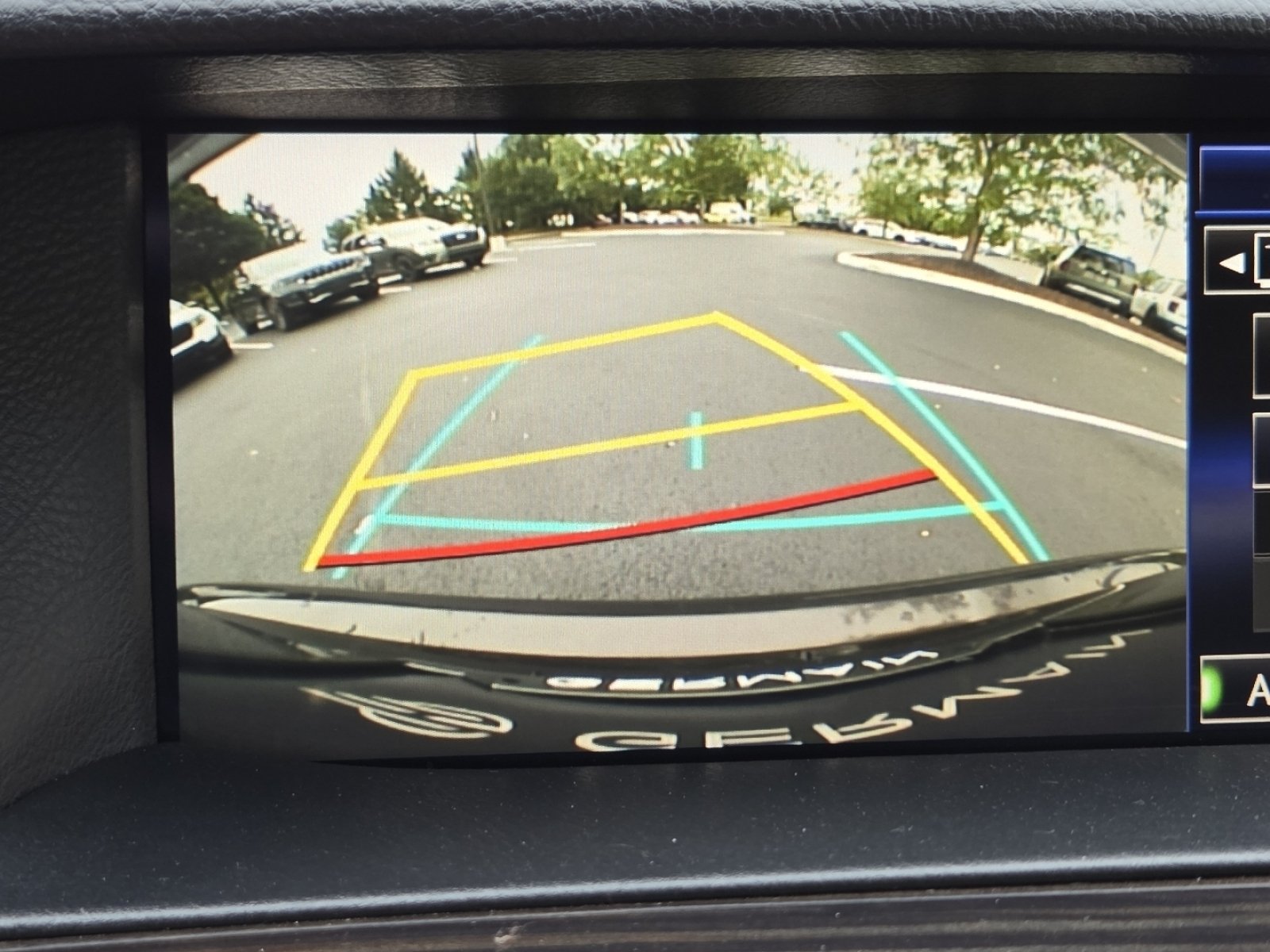 Used 2015 Pearl Lexus 460 image 13