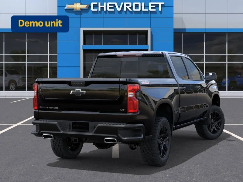 Used 2026 Black Chevrolet 4WD Crew Cab 147" LT Trail Boss image 4