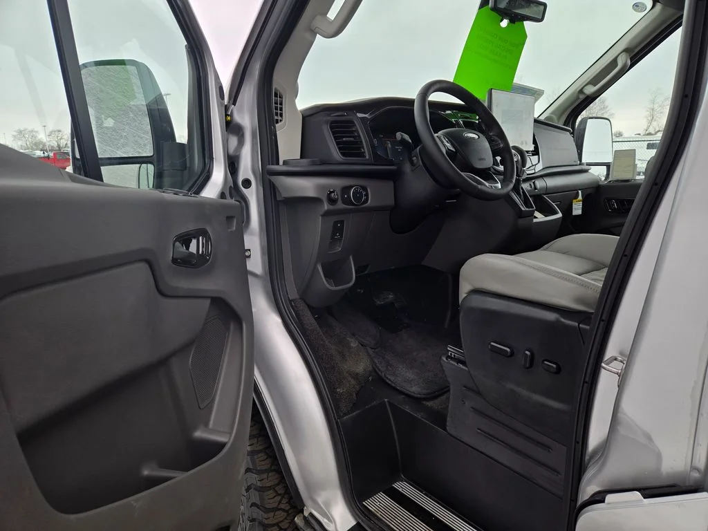 New 2026 Silver Ford Explorer Trail Boss image 41
