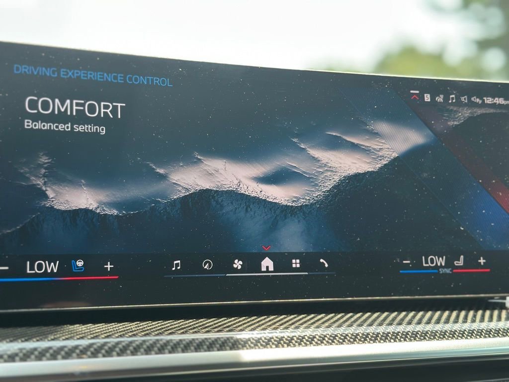 2026 BMW X5 M60i - Photo 47