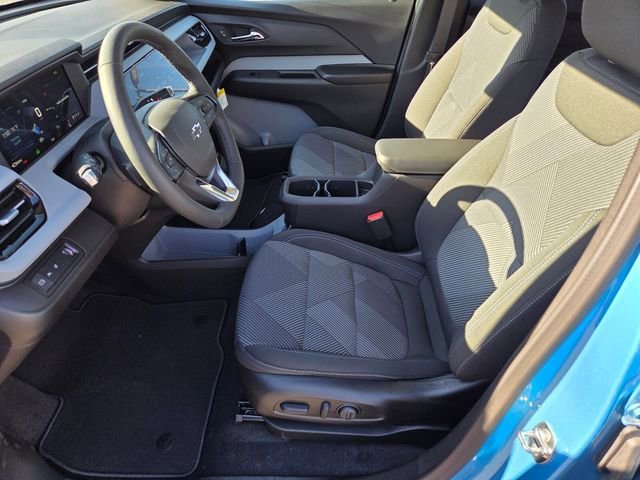 2027 Chevrolet Bolt LT - Photo 6
