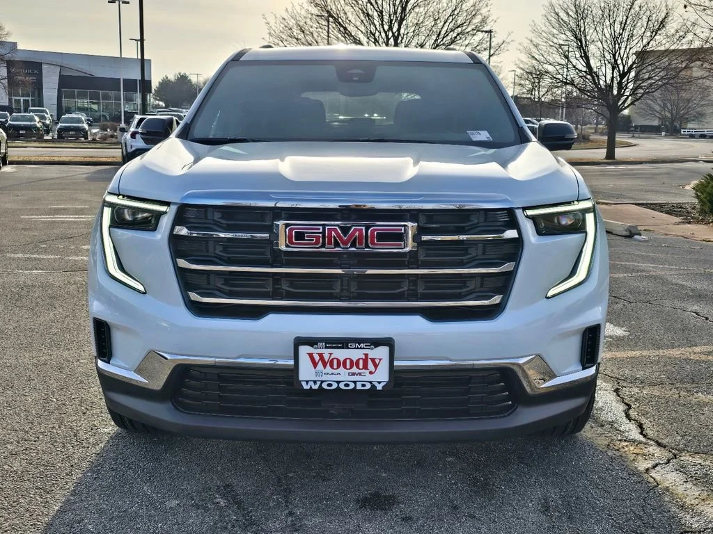 New 2026 Summit White GMC Elevation image 4