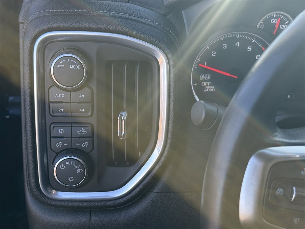 2021 CHEVROLET SILVERADO - Image 17