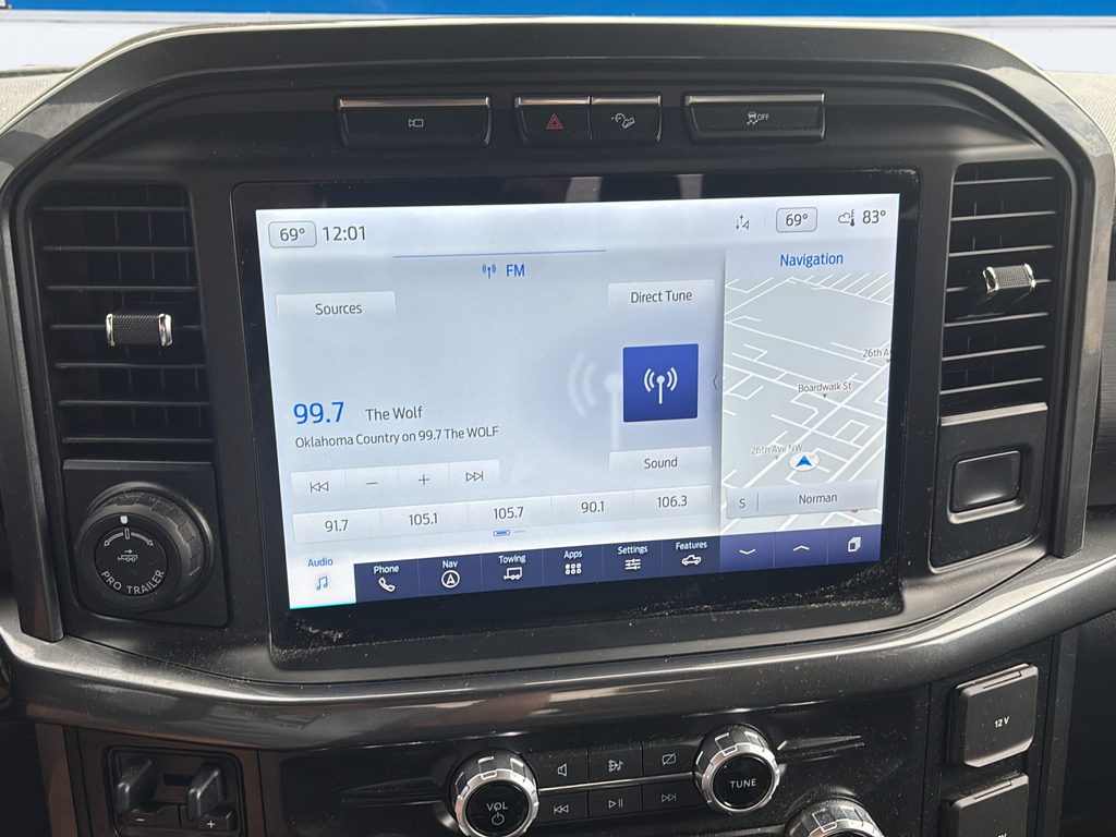 Used 2023 Blue Ford XLT image 12