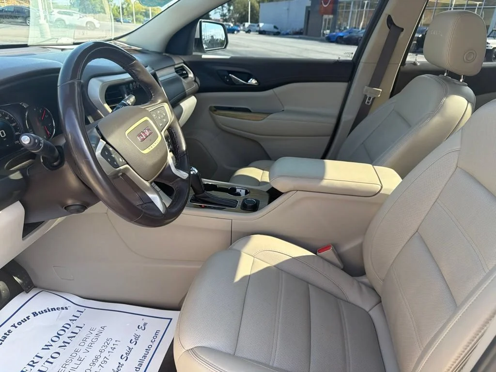Used 2019 WHITE FROST TRICOAT GMC Denali image 18