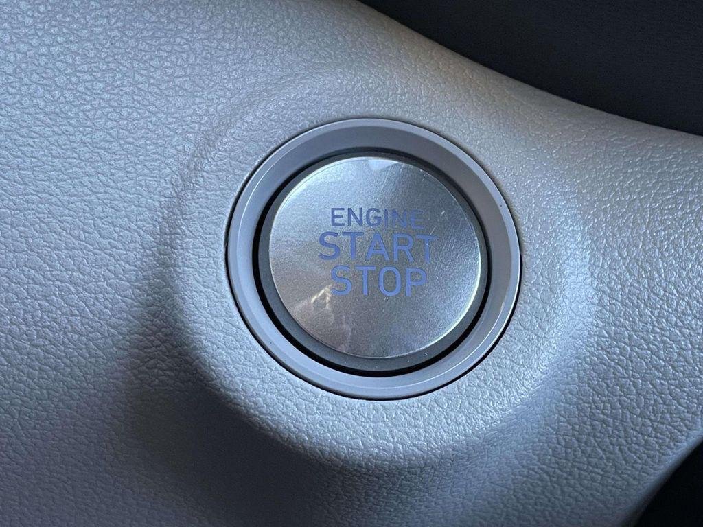 New 2026 Gray Hyundai SEL image 30