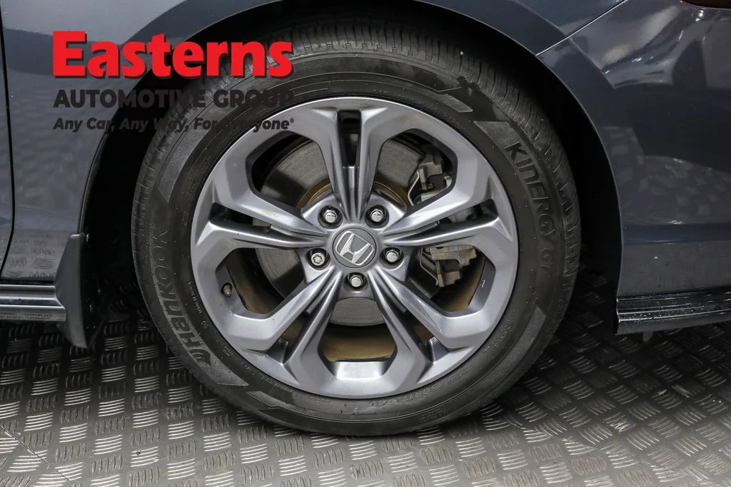 Used 2024 Gray Honda EX-L image 30
