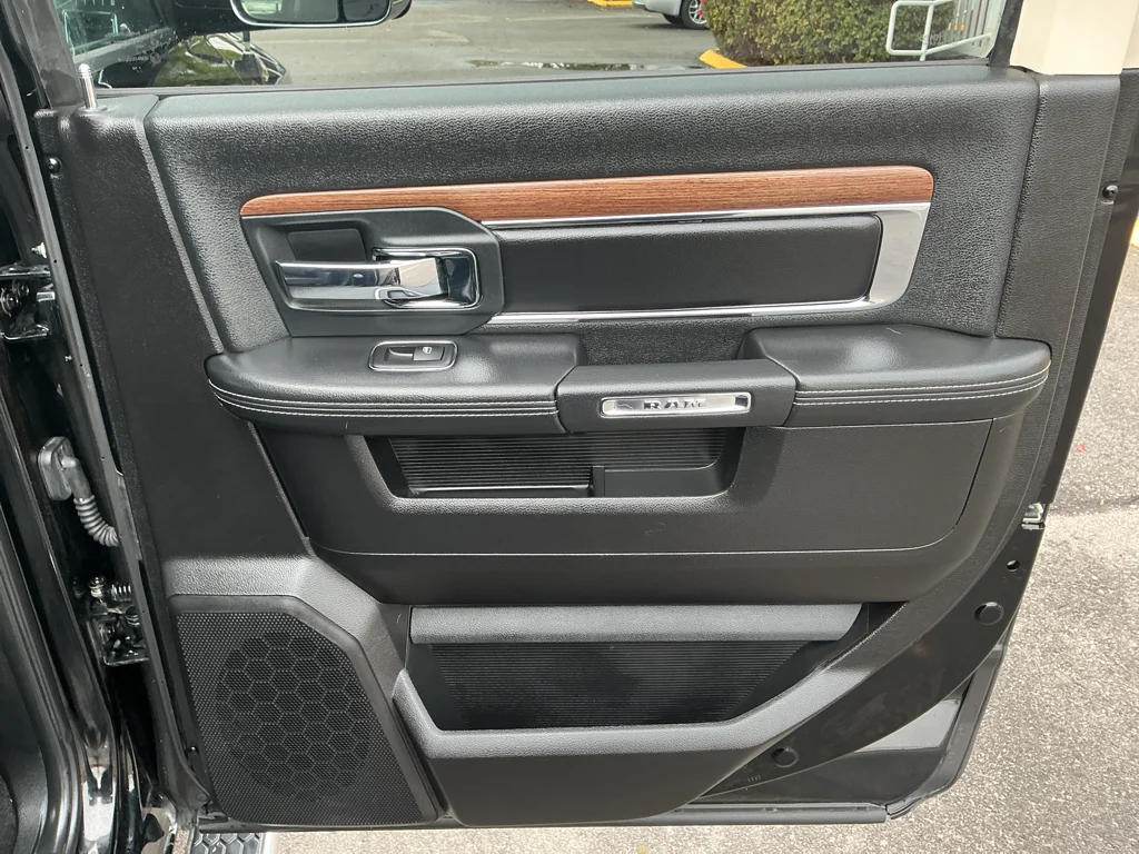 Used 2014 Black Clearcoat Ram Laramie image 15