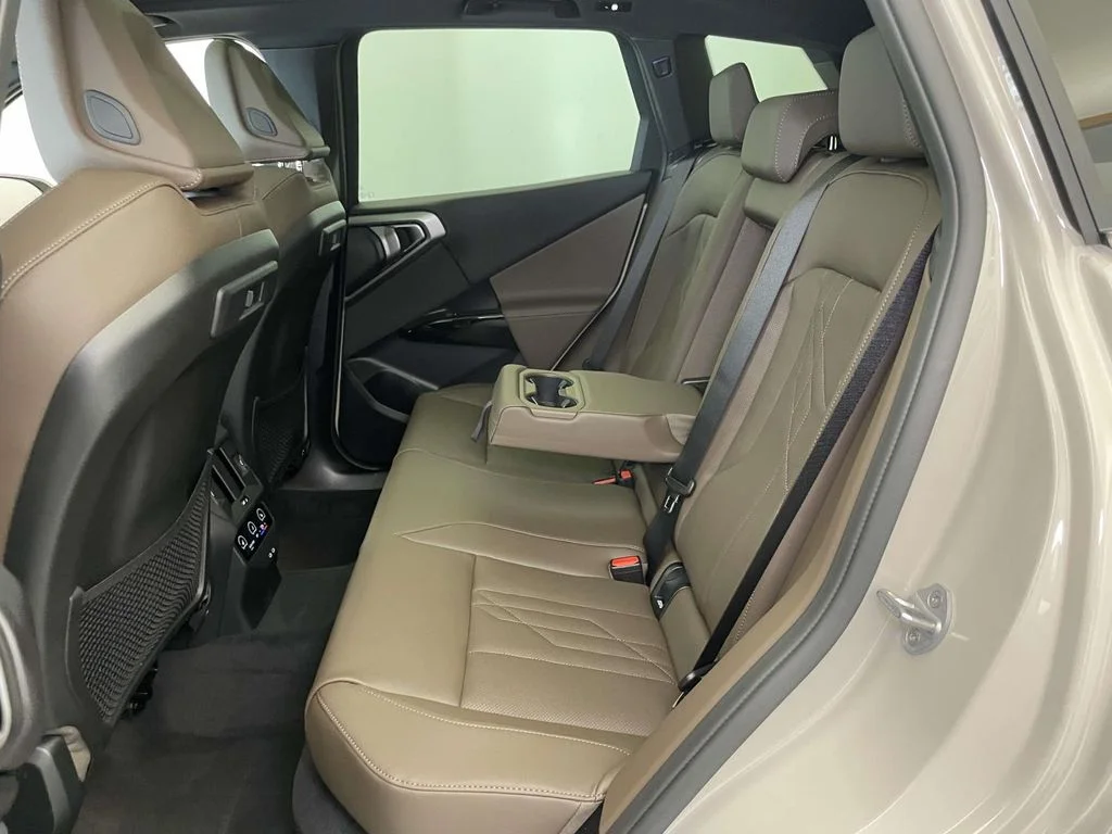 New 2026 Beige BMW 30 xDrive image 14