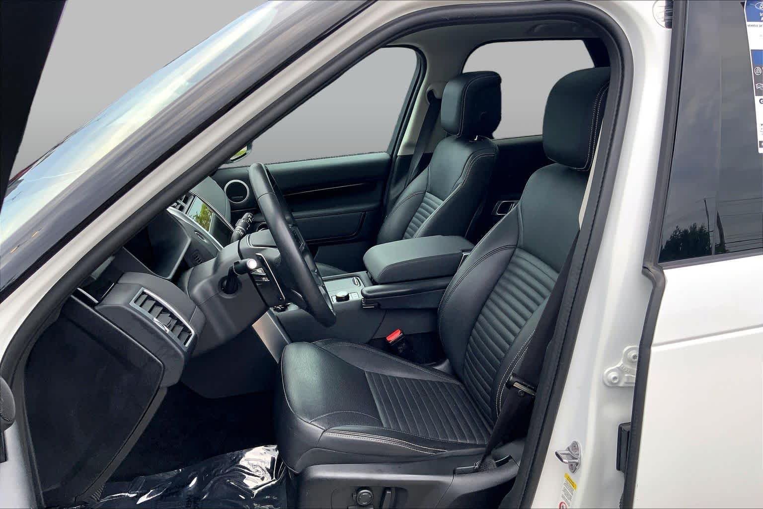 Used 2024 Fuji White Land Rover S image 9