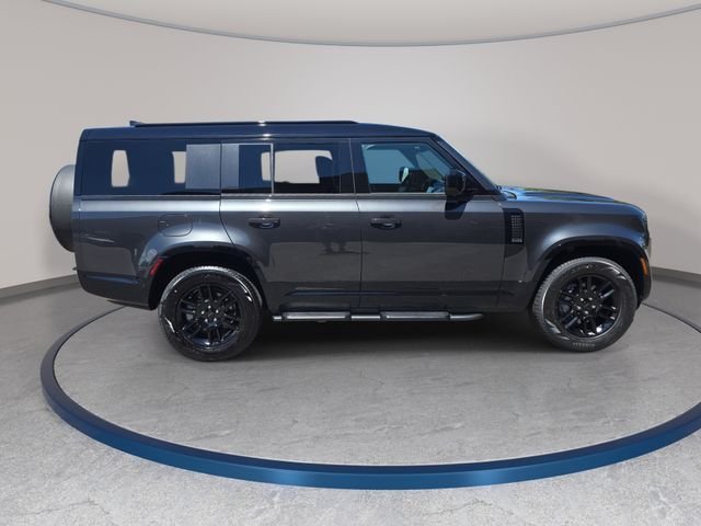 New 2026 Carpathian Grey LAND ROVER X-Dynamic SE image 4