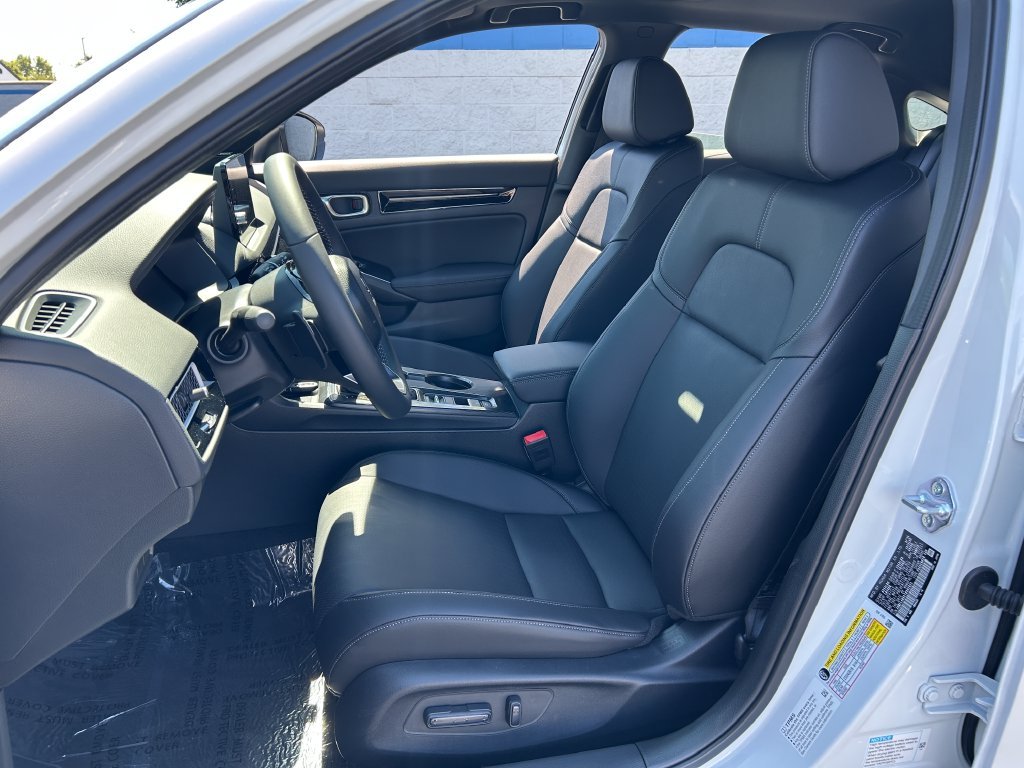New 2026 Platinum White Pearl Honda Sport Touring image 17