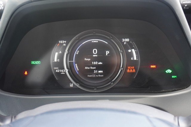Used 2024  Lexus UX 250h F SPORT Handling image 31