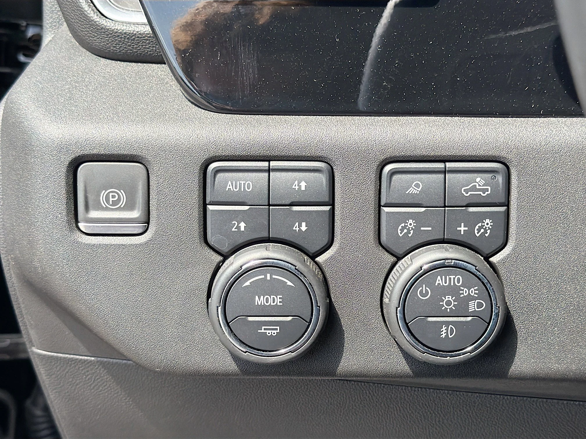 2024 Chevrolet Silverado 2500HD LTZ - Photo 31