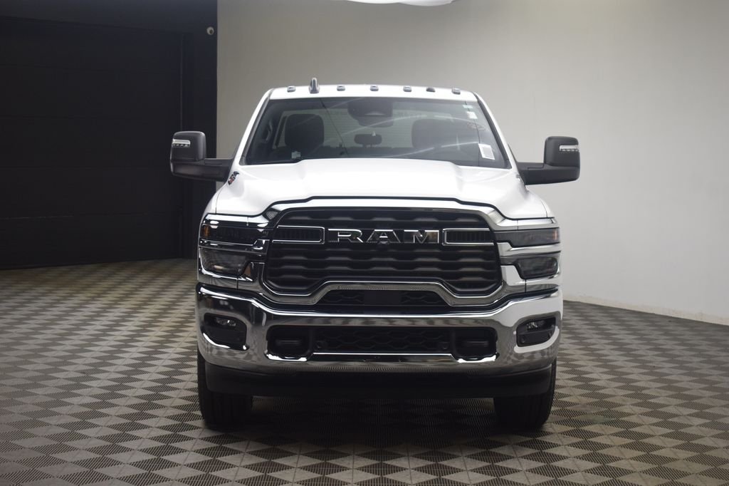 New 2026 Bright White Clear-Coat Exterior Paint RAM Big Horn image 2