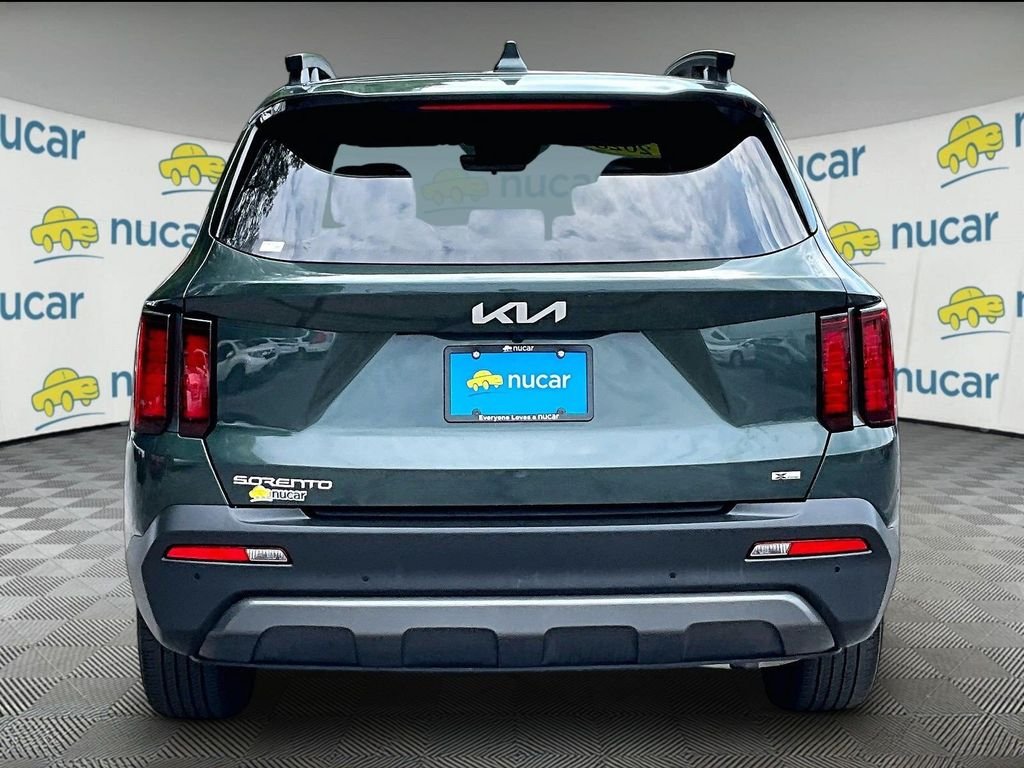 Used 2023 Green Kia X-Line S image 5