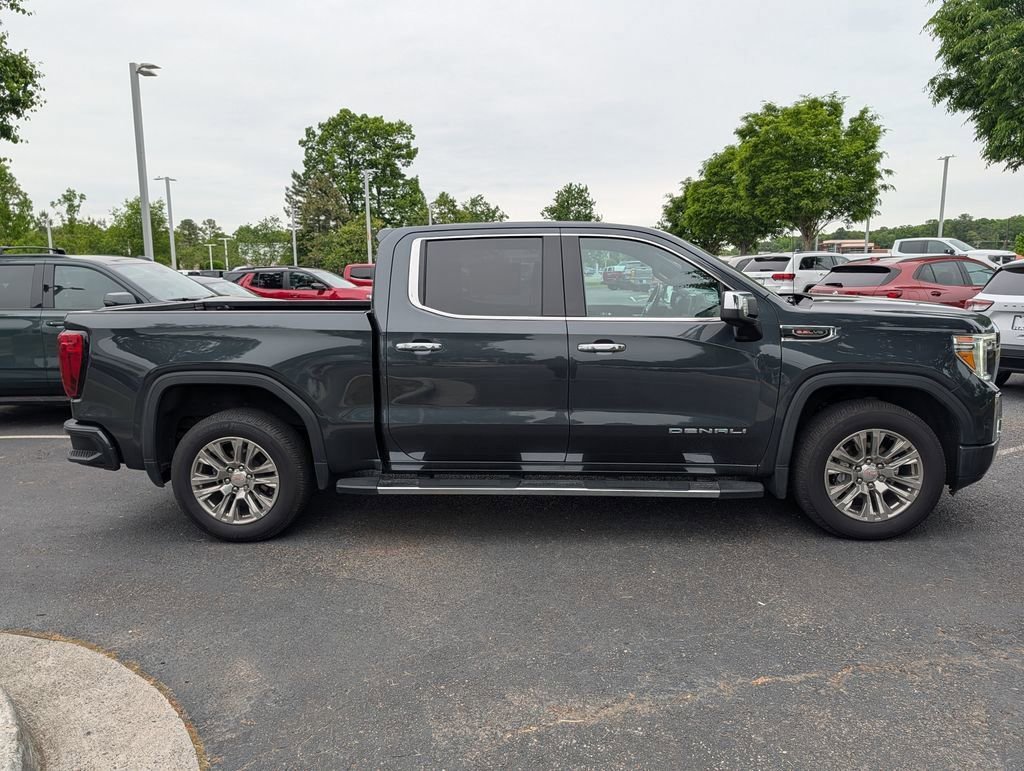 Used 2021 Hunter Metallic GMC Denali image 13