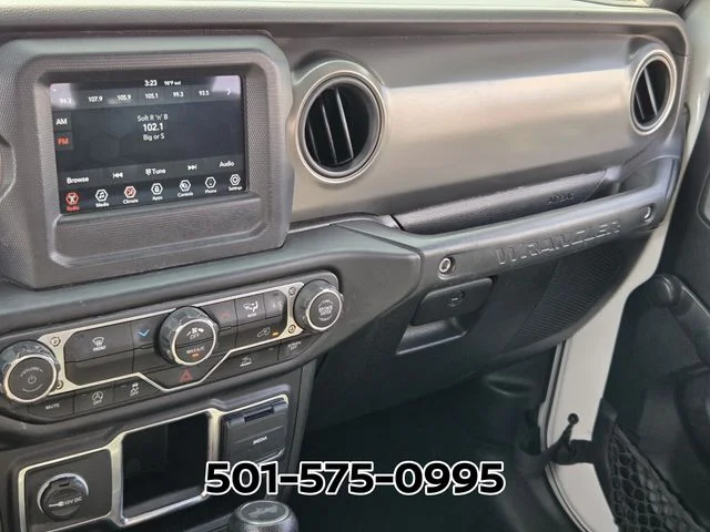 Used 2023 White Jeep Sport image 27