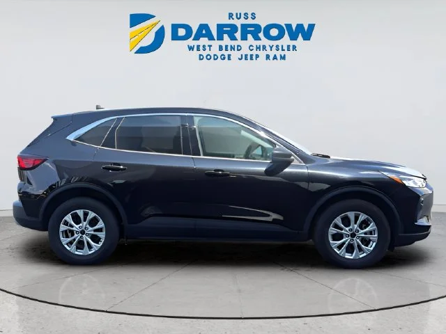 Used 2023 Black Ford Active image 6