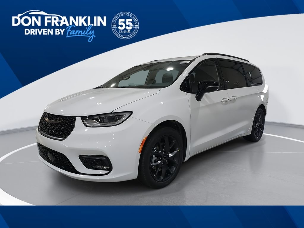 2026 Chrysler Pacifica